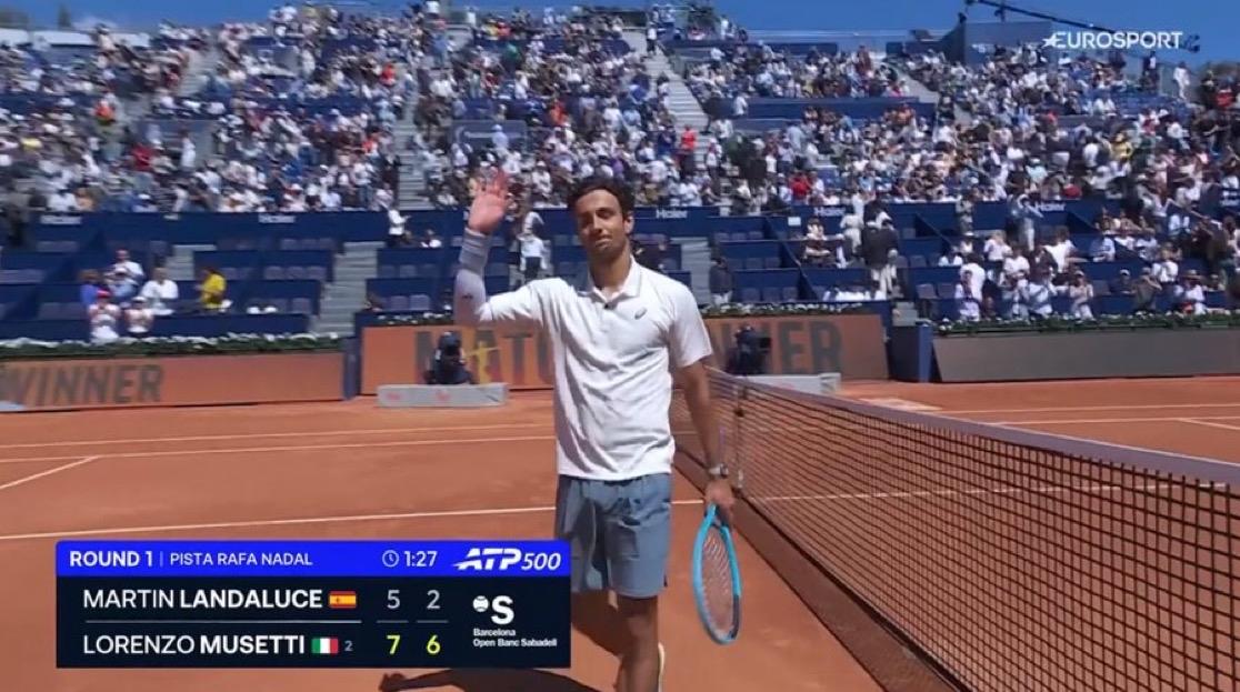 网球有約｜穆塞蒂终于痊愈归来赢得胜利
自澳大利亚公开赛以来的首场胜利 🔙
洛伦