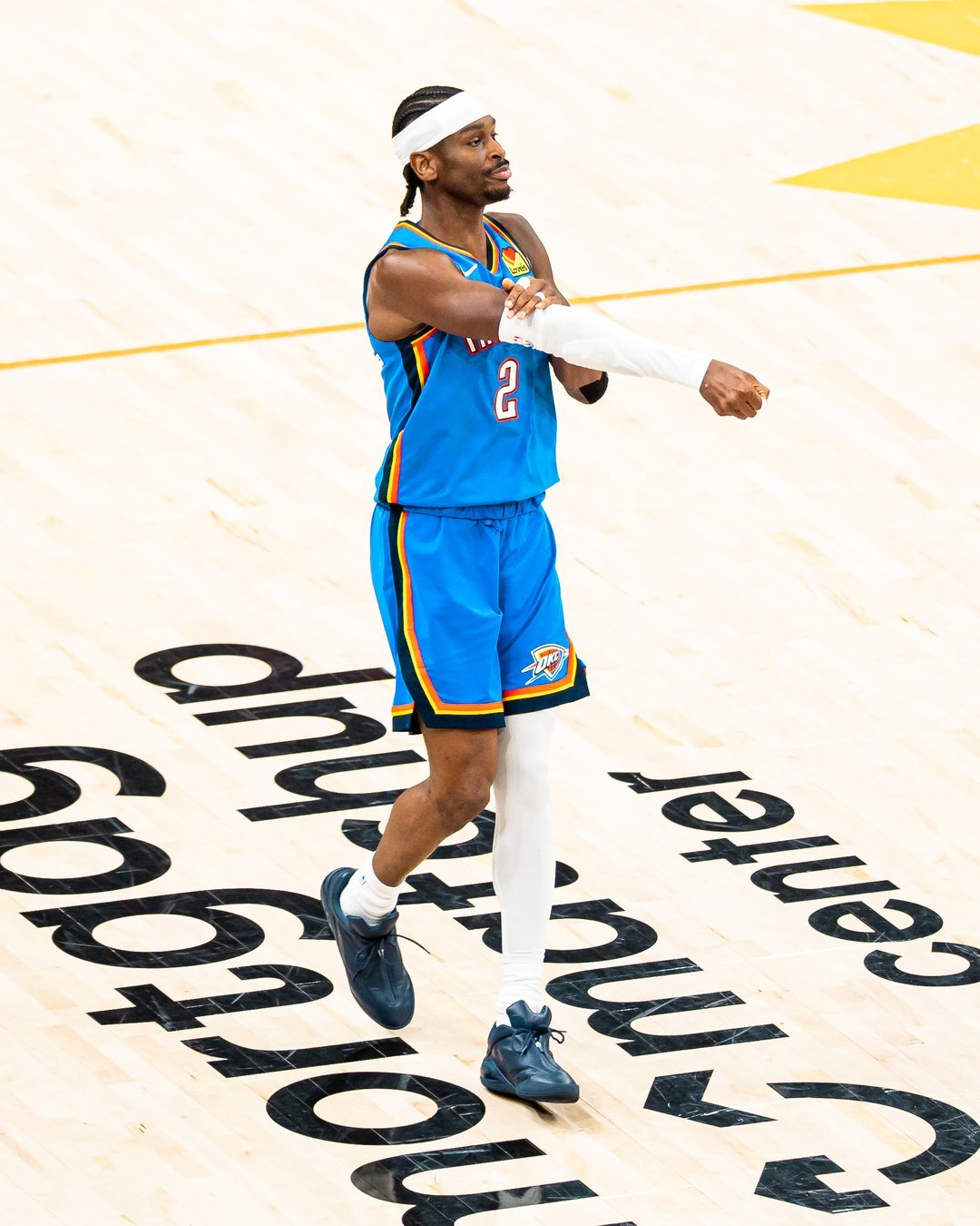 雷霆4比0横扫太阳太阳回家钓鱼🎣雷霆4比0横扫太阳