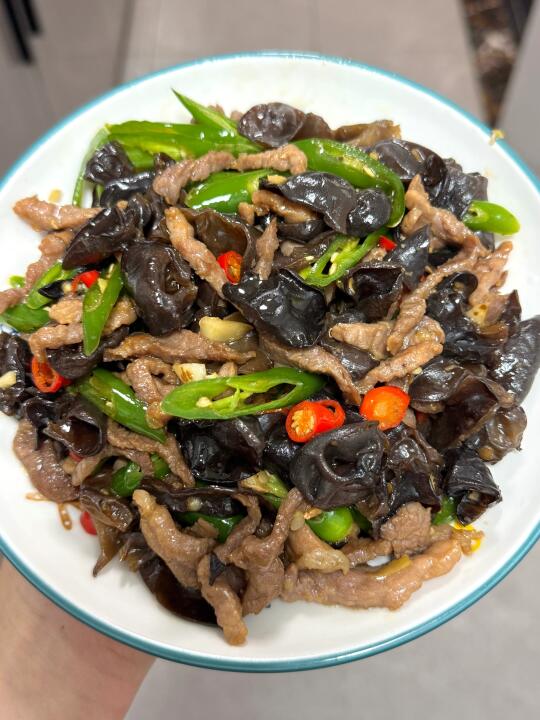 我妈尝了一口，让我原地开店！