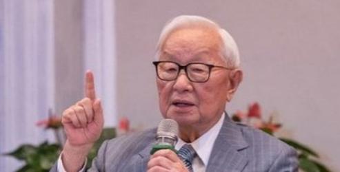 台积电创始人张忠谋，受访时语出惊人：“我真的认为，我的国家——美国，仍然是世界的