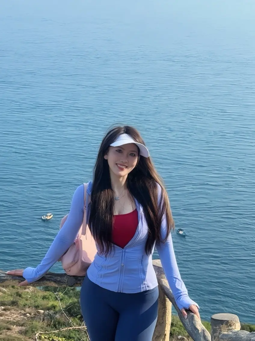 照片会帮我记得～好爱这片海！！！这份阳光～～～