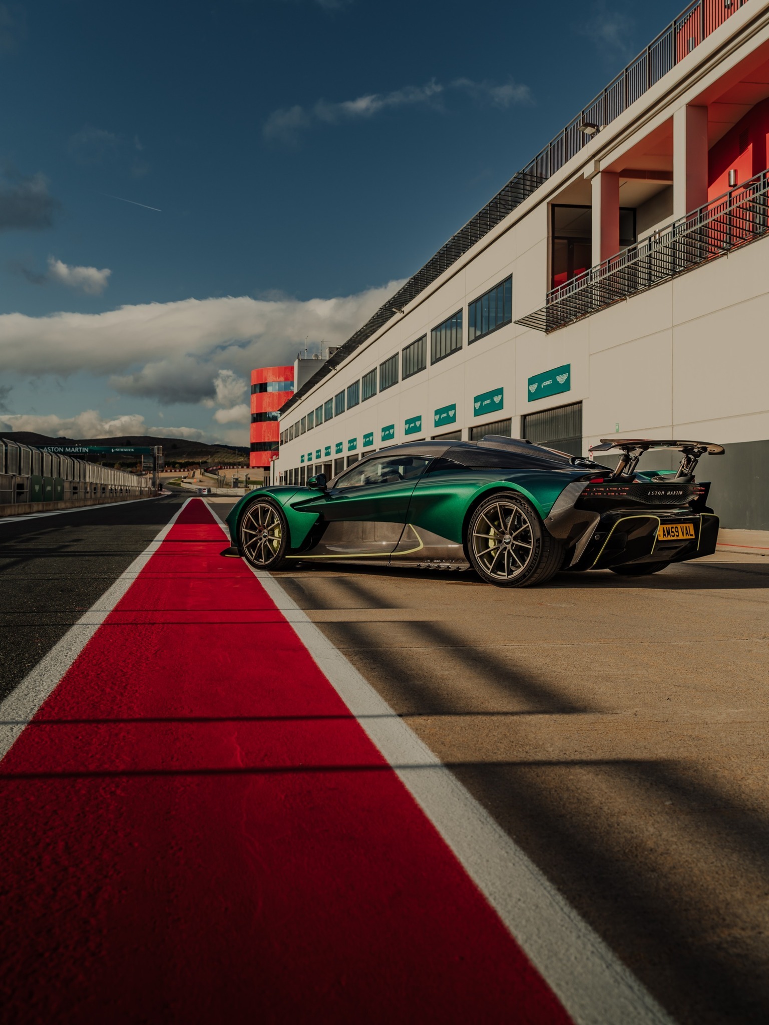 Aston Martin Valhallaastonmartin阿斯顿马丁阿斯顿