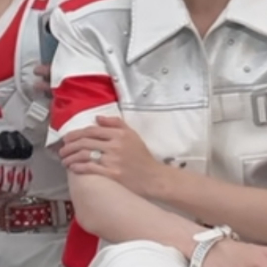 今天有戴💍 
