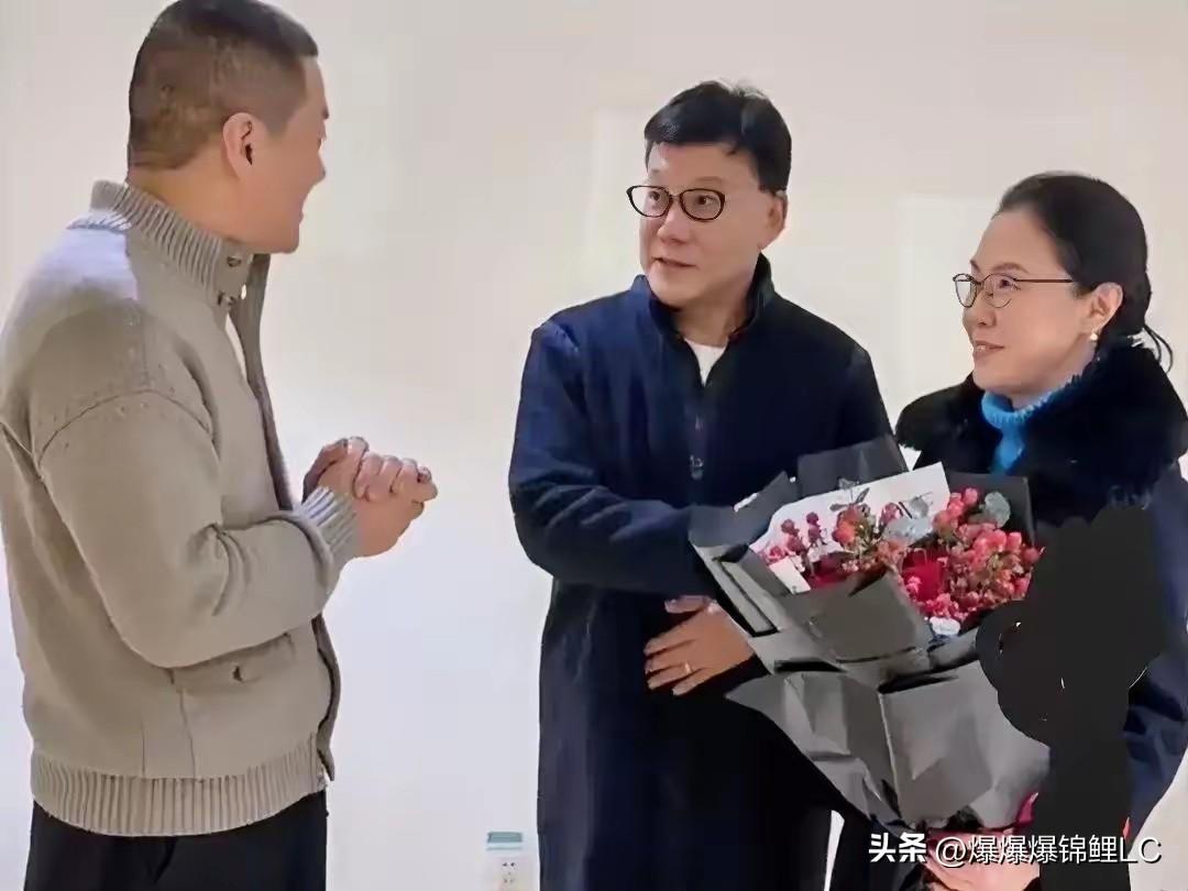 这次我是真的服气，李国庆两口子这事儿办得太局气了！

以前总觉得他在网上抢公章啥