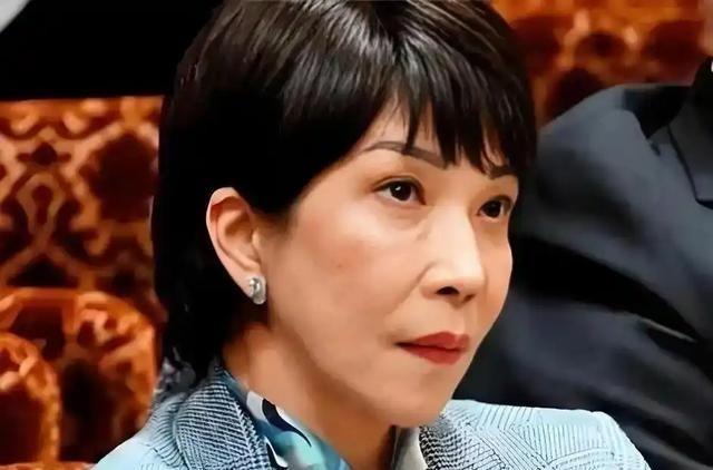 中国对日本，既不学美国，也不学俄罗斯，更不学以色列，明目张胆的开战，中国不开枪炮