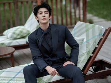 夏之光怼脸皮肤状态夏之光出图全靠骨相 原相机直出无压力，皮相干净透亮，骨相立体锋