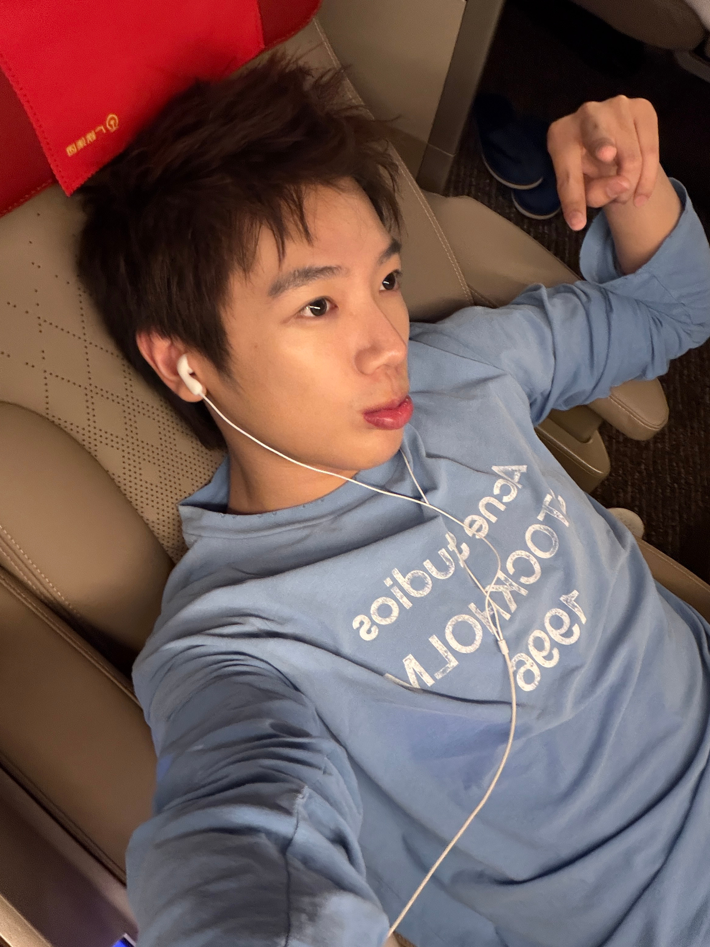 播完了！回南昌这趟高铁的乘务员感觉都要认识我了三天两头坐 
