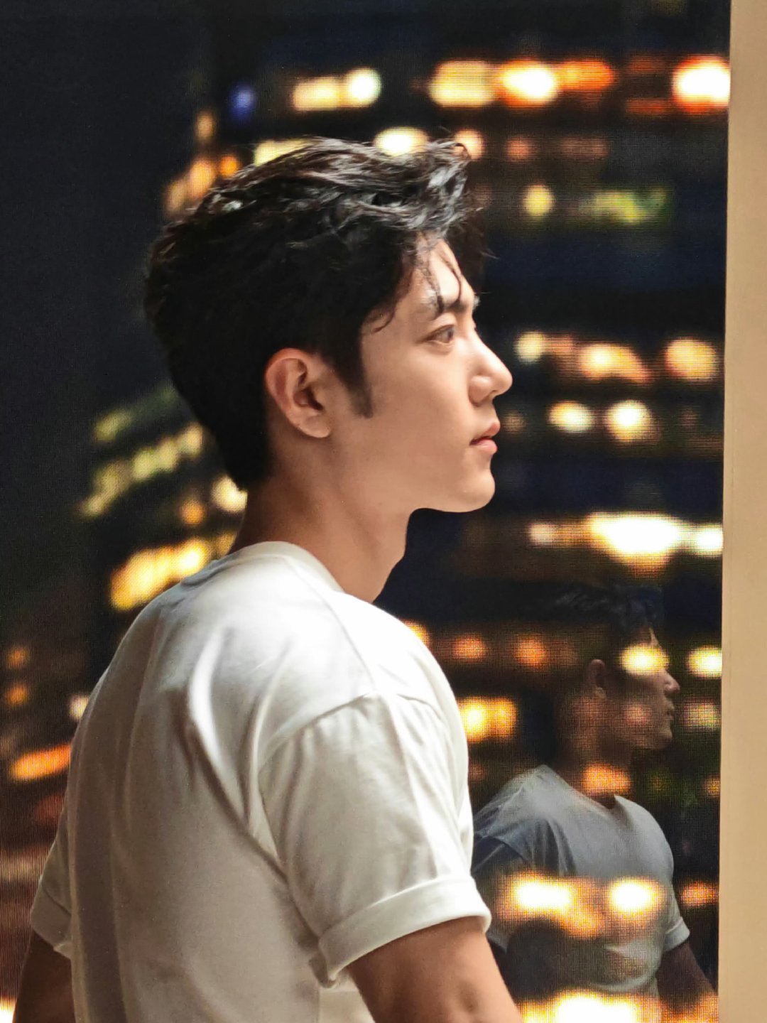 肖战西装live肖战白tlive 肖战西装live 