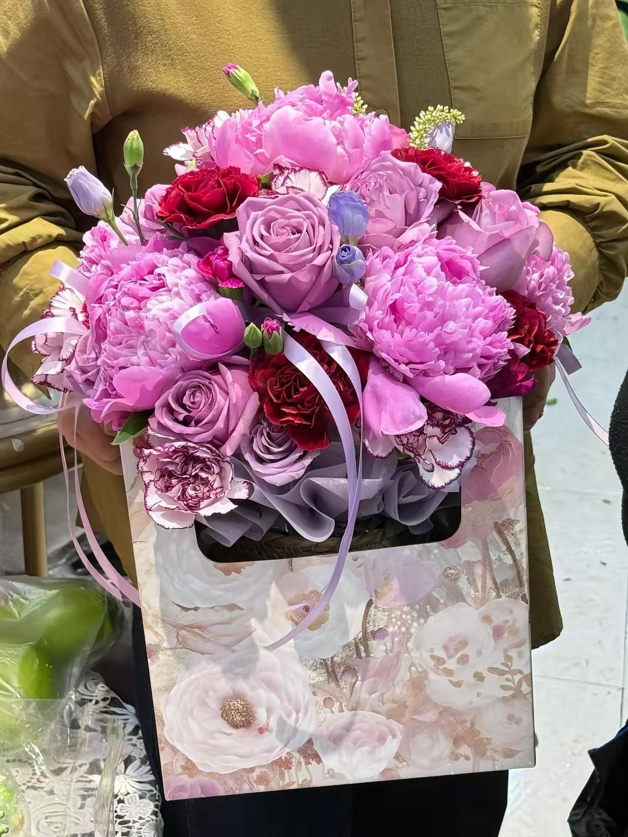 花束 芍药花束 定制花束给最心爱的人 鲜切花 高定花礼的仪式感