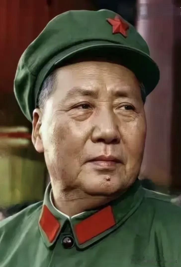 致敬伟大领袖毛主席！您缔造了中国人民解放军，缔造了伟大正确的中国共产党！中国人民