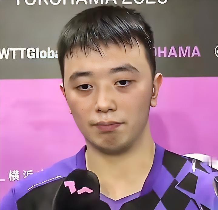 陈垣宇3：0赢了西蒙高茨，赛后却拉个脸，不知道的还以为他输了呢。这小子实诚，说自