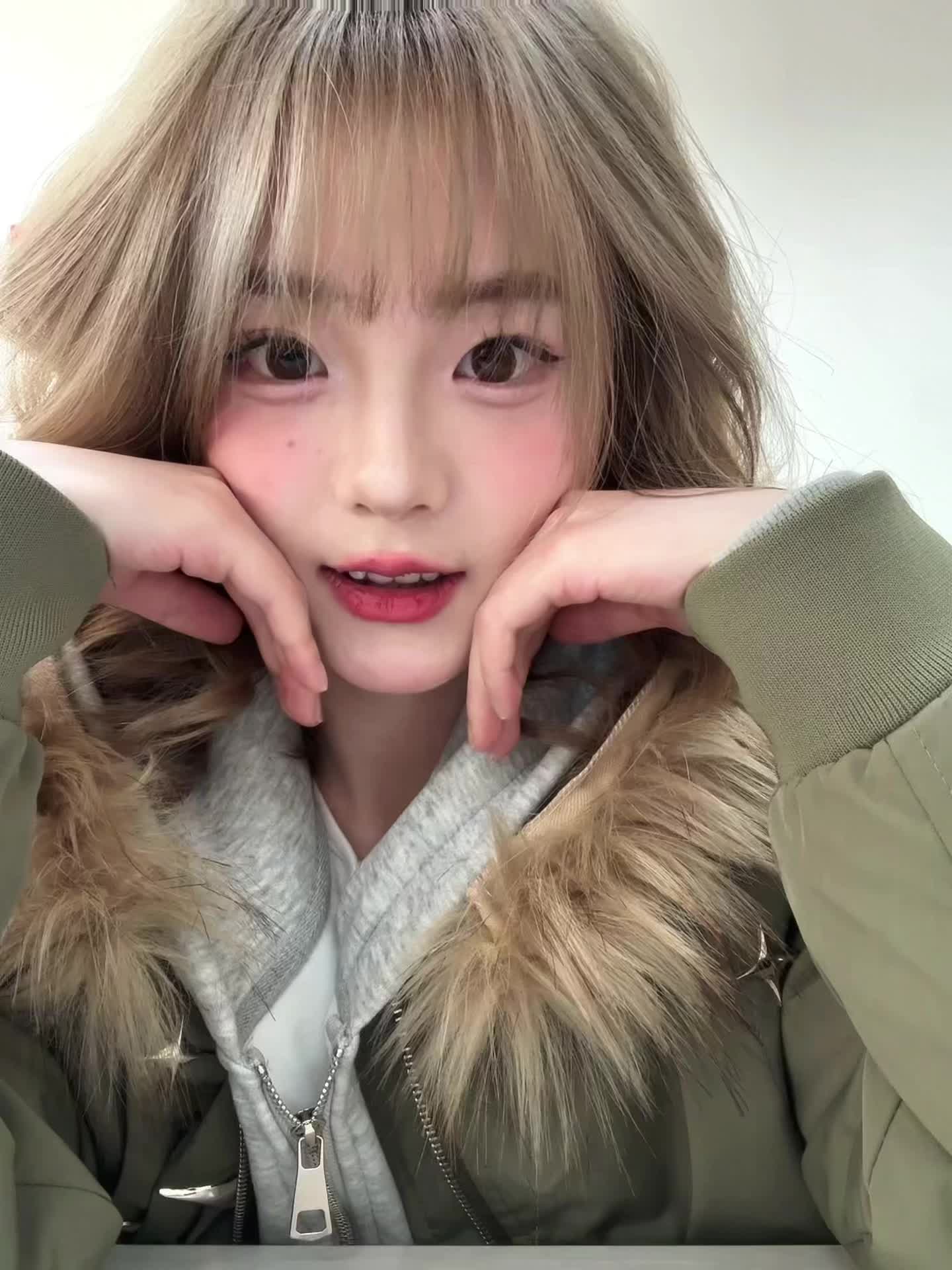 不喜欢你垂头丧气的样子 我希望你好好吃饭天天开心ଘ៸៸᳐⦁⩊⦁៸៸᳐ଓ