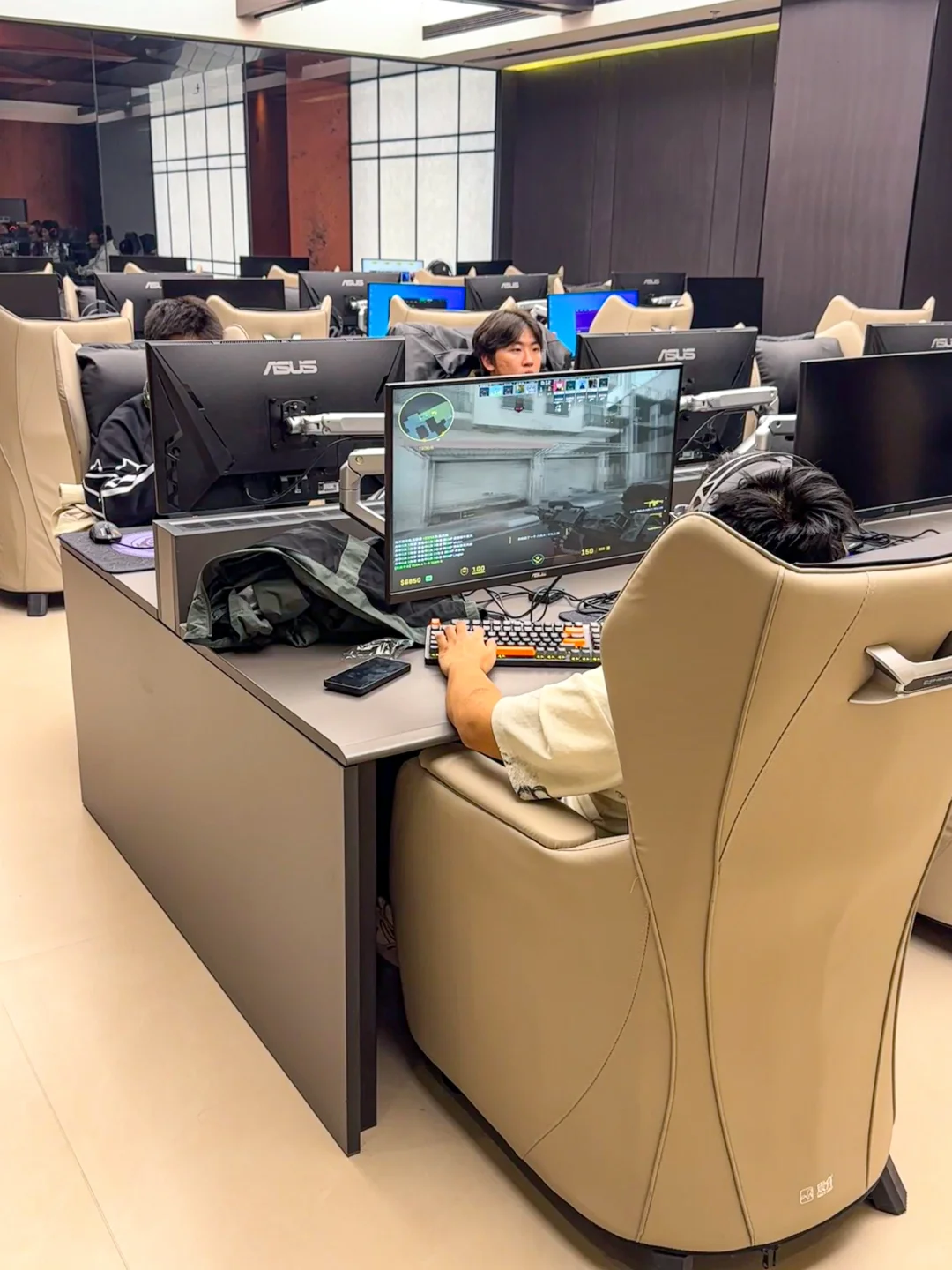 报告！包头的玩家！！以后请来这里开黑⌨️