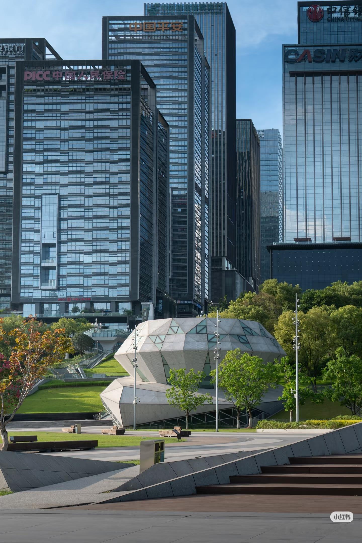 好喜欢钻石广场的这个景 