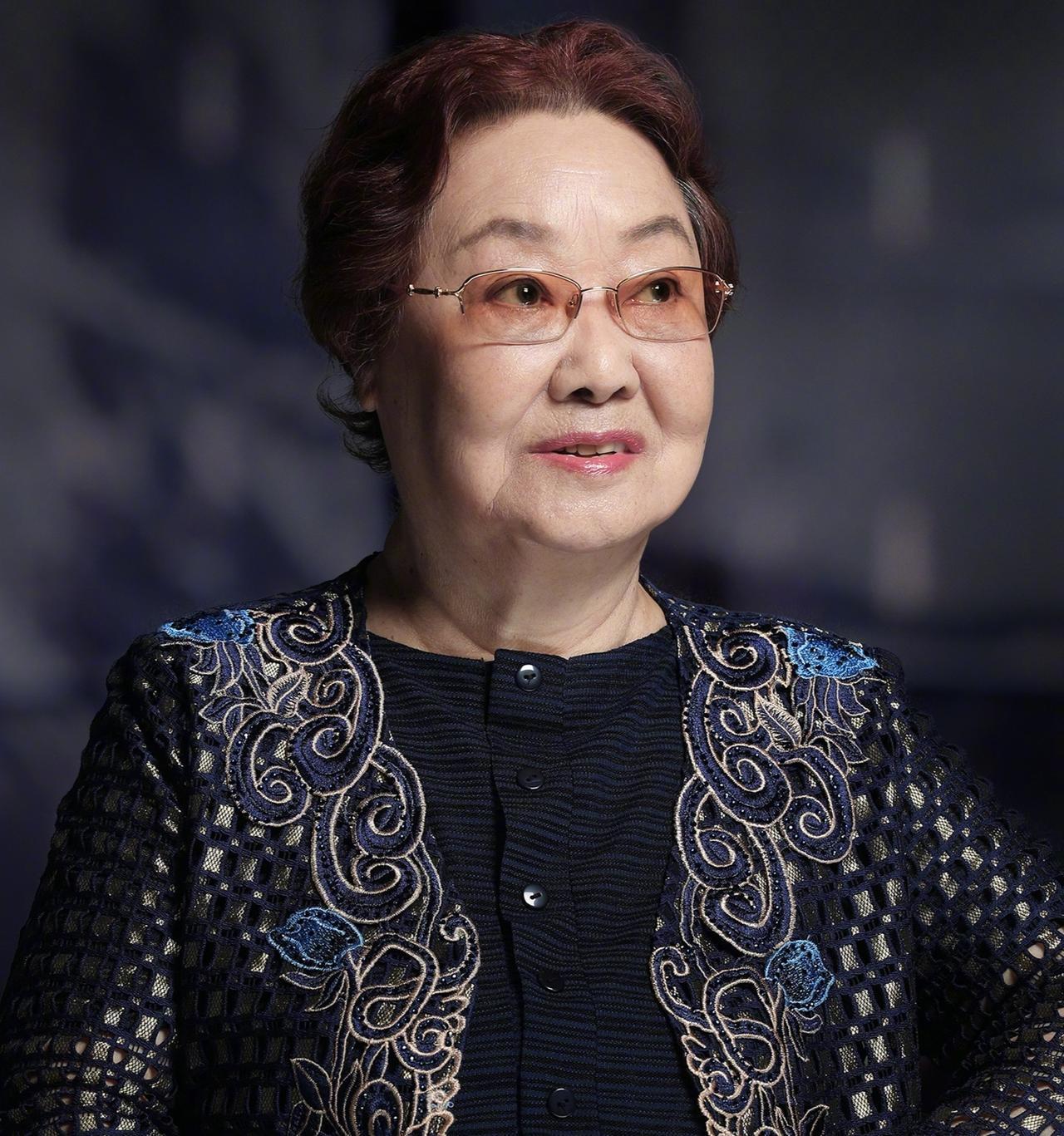 【郭兰英一生坚守为人民歌唱 致敬这位从山西走出的“人民艺术家”！】
中国歌剧舞剧
