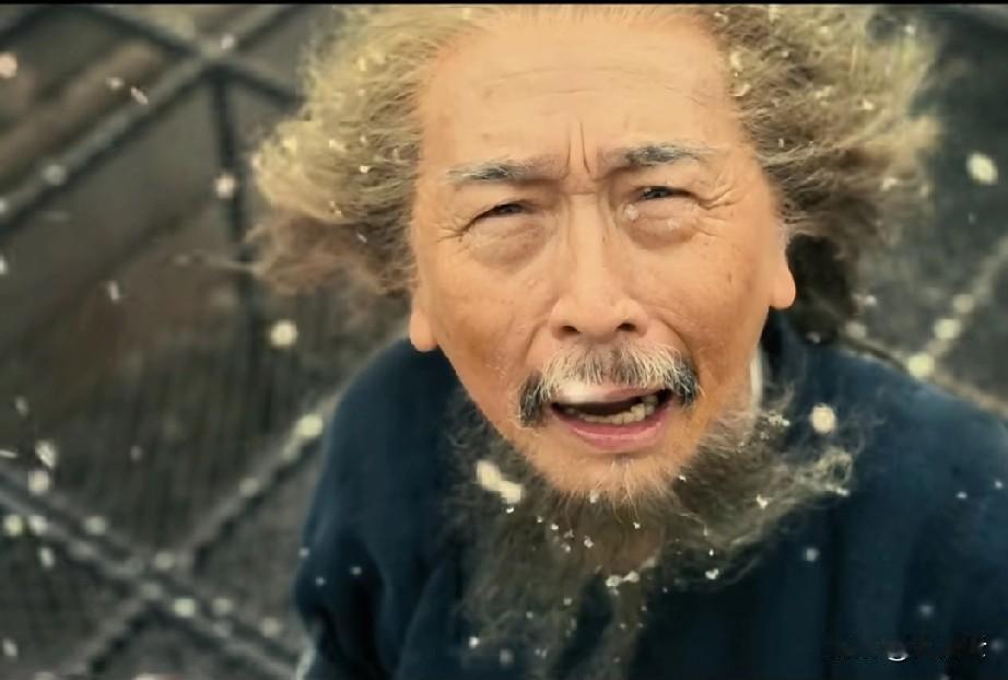 张老太爷下线了，看的人难过又动容。
    我看有的朋友也是非常的不舍，直接呼吁