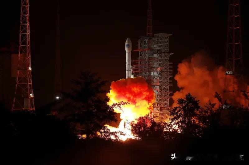 中国🇨🇳自主研发的全球卫星导航系
统
是北斗卫星导航系统

北斗卫星导航系统