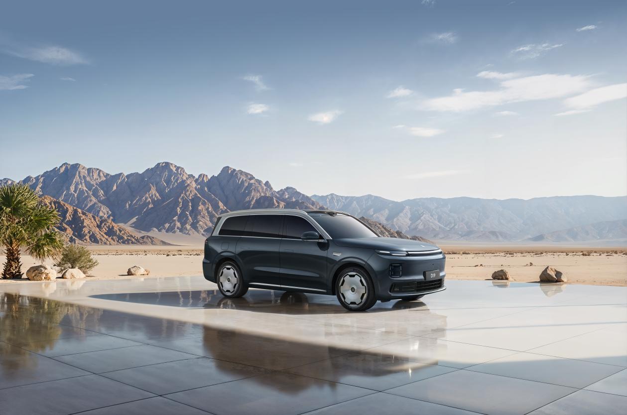 零跑发布百万级旗舰D平台，六大全球首创技术，坚定迈入辅助驾驶第一梯队
 
近日，