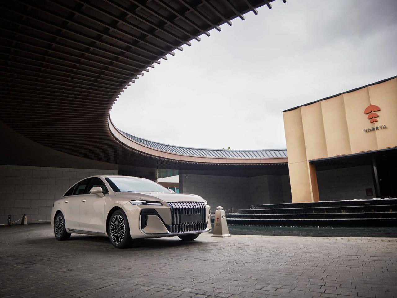 早上地铁刷到浙大26岁博导的新闻，评论区比论文还精彩。有人说这年纪当博导，要么天