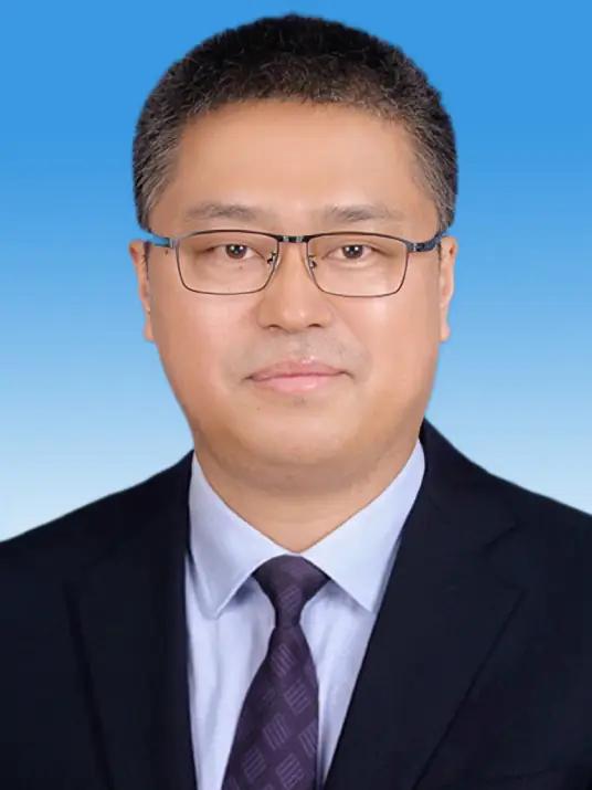 西安交通大学新来了党委书记，当一把手，之前是中央财经大学党委书记，4月10日，西