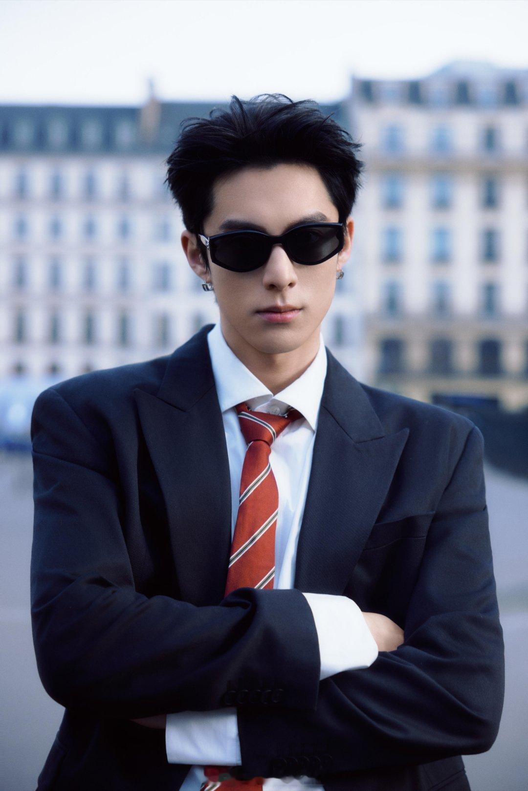 王鹤棣上节目像回家了一样王鹤棣上节目像回家了一样！录《你好星期六》全程松弛到离谱