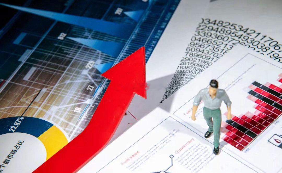 4月10号   周五人气排行榜梳理欣旺达：    大阳向上 坐着看戏天华新能：继