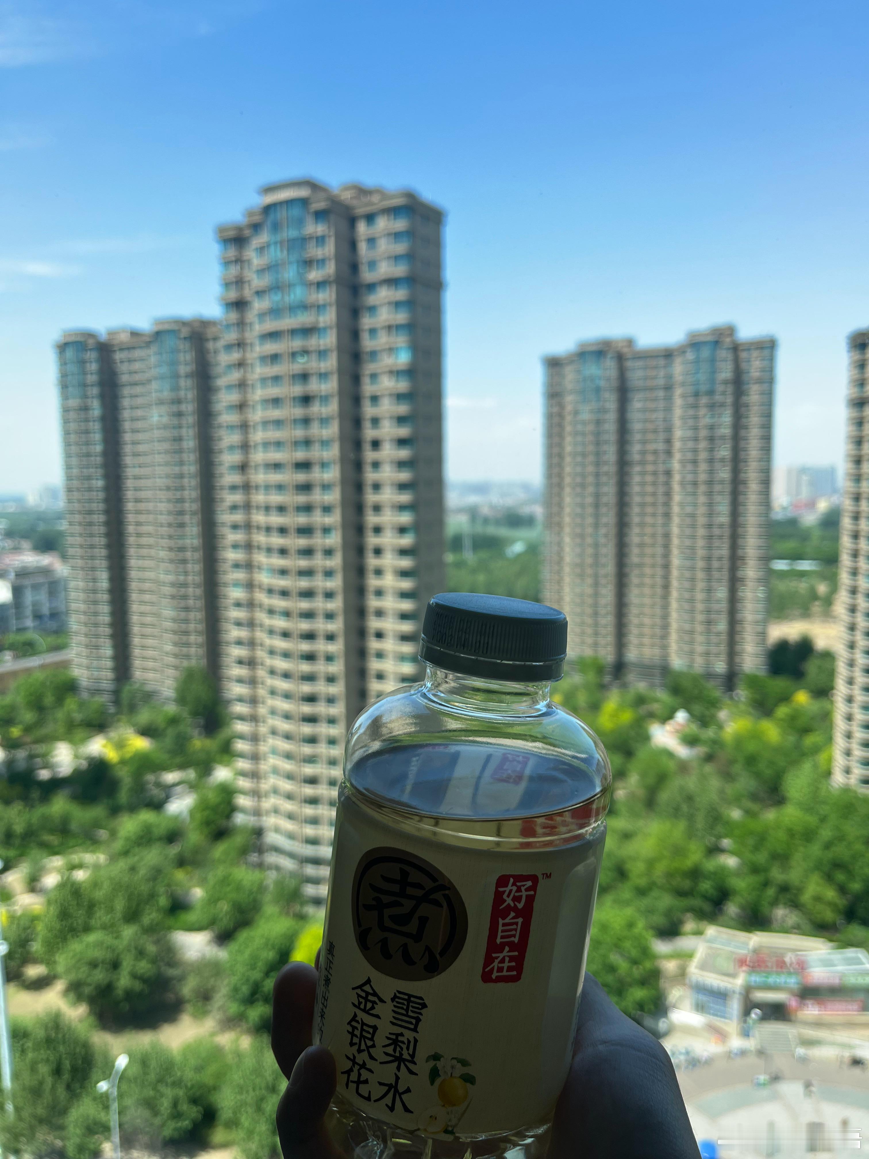 人这一生，怕的不是走得慢，而是忘了从哪里出发。所以过了河，千万别拆桥，因为那是你