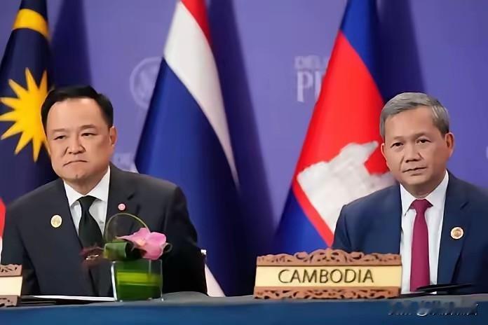 泰柬双方同意停火，泰国为啥突然改变口风？有点离谱，里面有什么猫腻吗？

泰国与柬