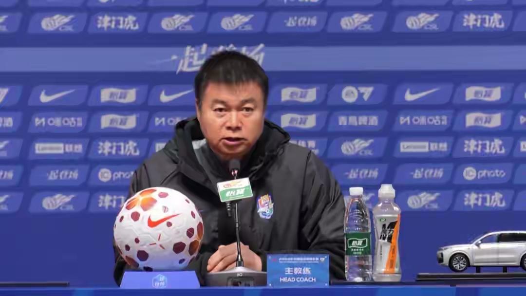 天津队今晚虽然2：3输球，但在本赛季已打入2球，外援开胡，有了进步，开了好头。