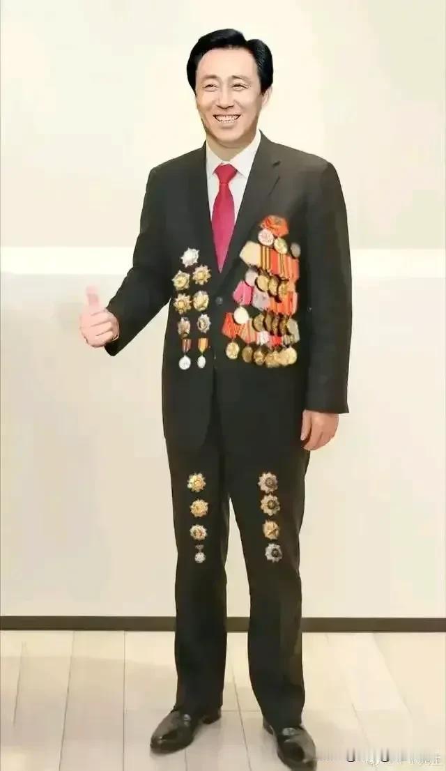 勋章是荣誉的象征！对有人来说，哪怕仅有一枚也是无价之宝；而对于某些人来说，就算是