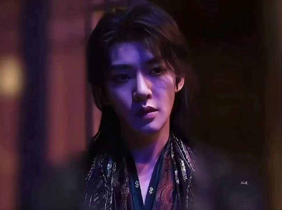 李一桐曾舜晞邓为都是艺名那又怎样呢，让我们一起期待邓为的郑适&楼启炎大人