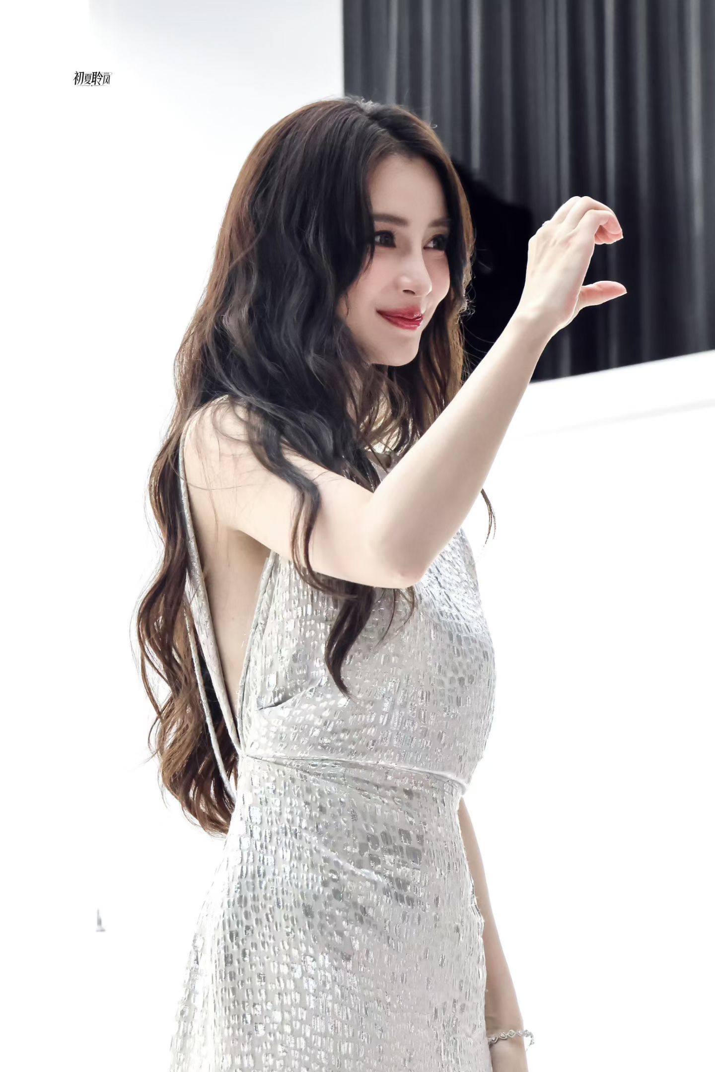 angelababy ⼁杨颖 . ⋆ ☆ ⋆ ★ ⋆ . · . ☆