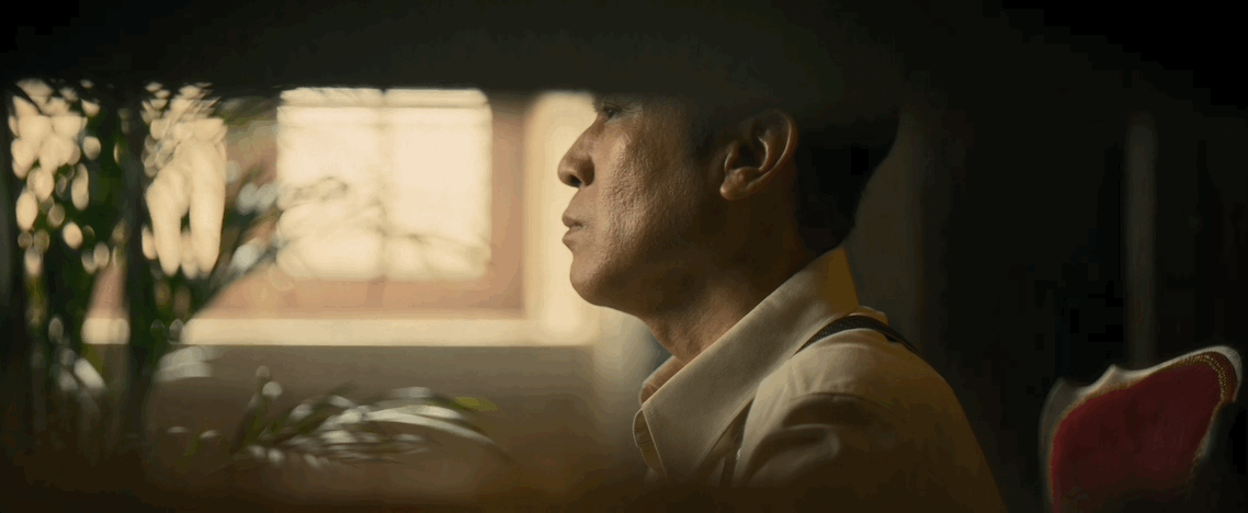 张永新给于和伟专属片尾曲写词太戳人心了！导演亲手为田家泰量身创作片尾曲歌词，寥寥