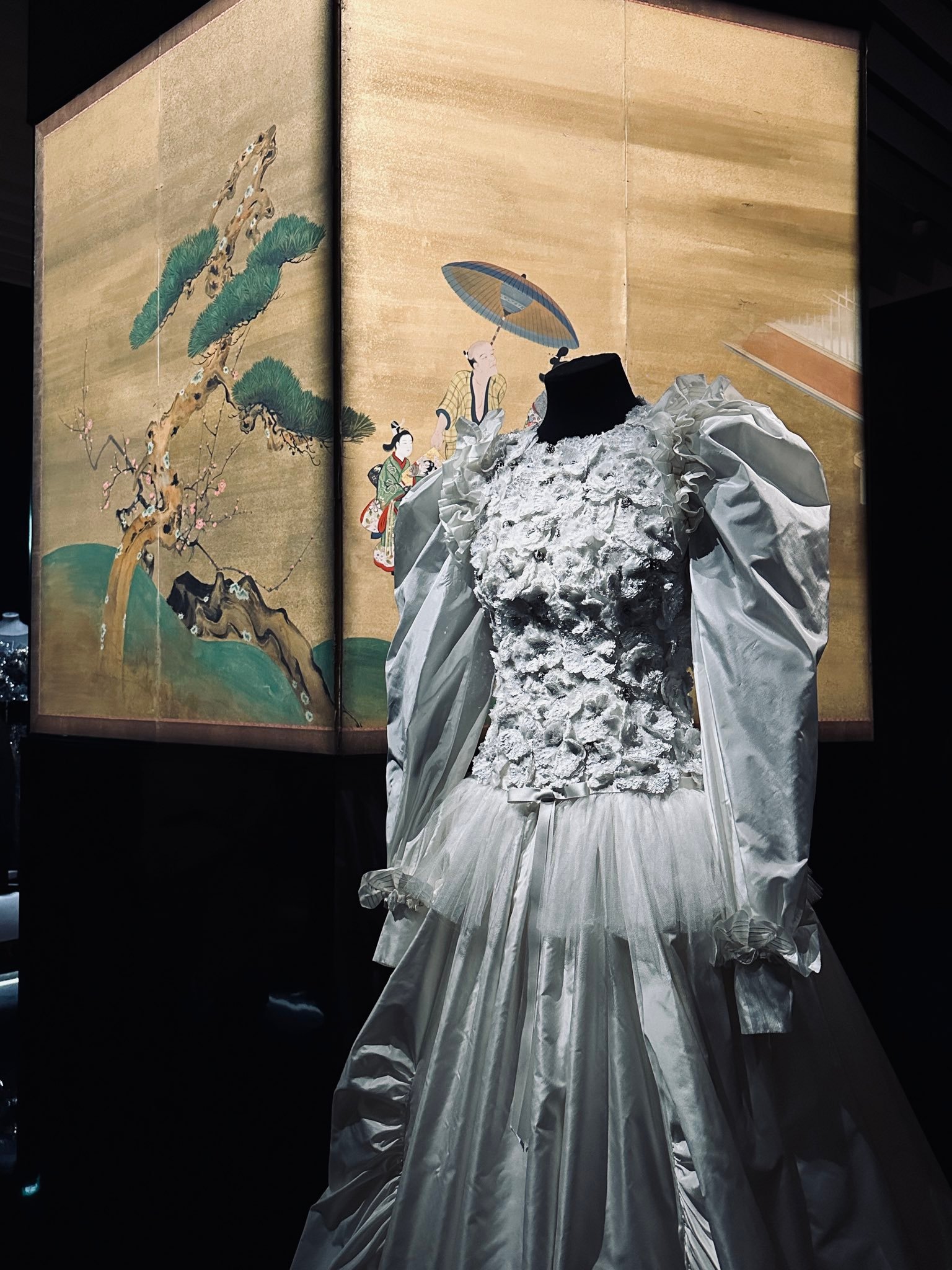 CHANEL la Galerie du 19M Tokyo回顾一下去年的东京场