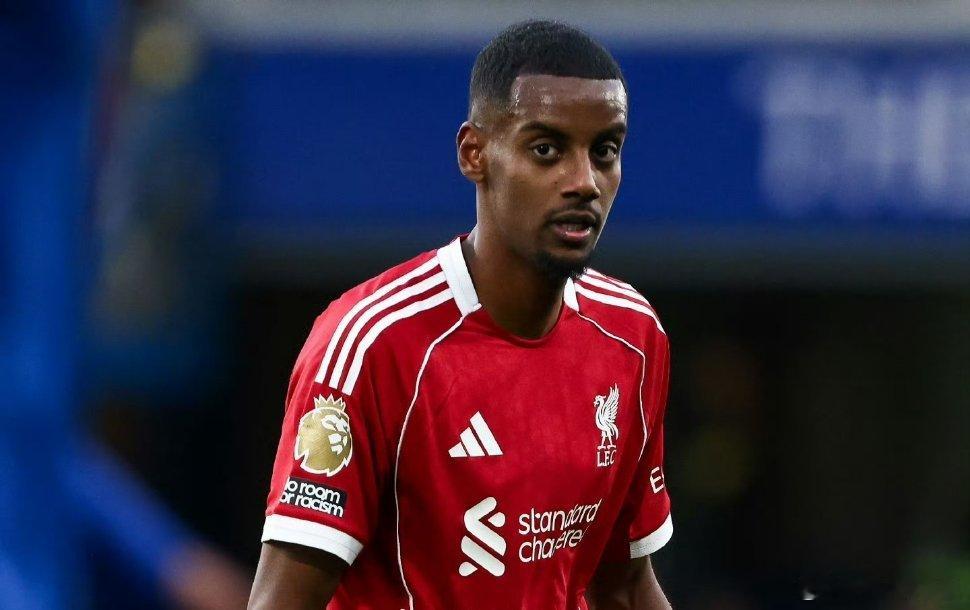 利物浦旧将史蒂芬・沃诺克在接受采访时，将矛头指向球队新援伊萨克，直言这位身价 1