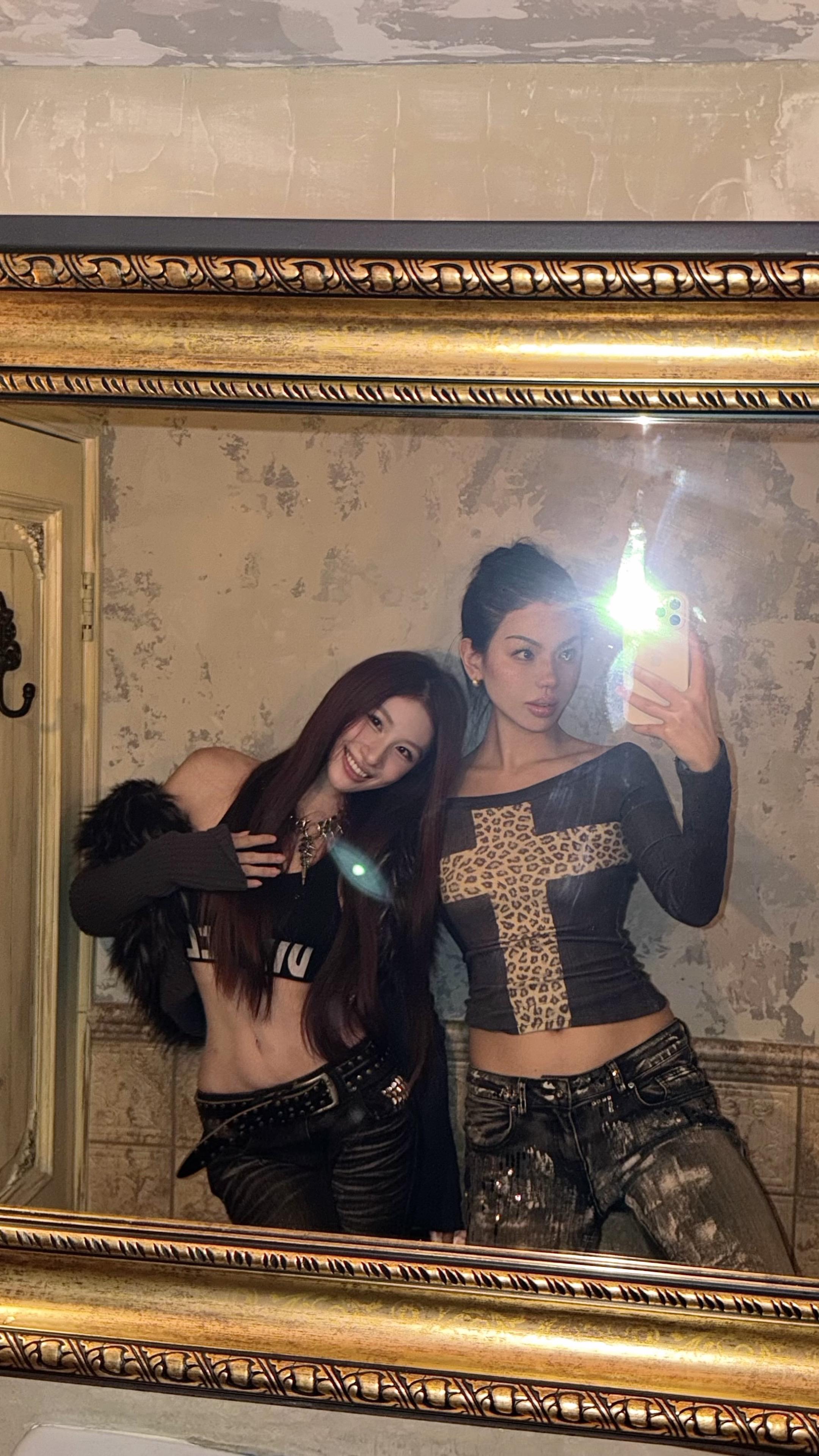 弹弹公主和牛排王子。