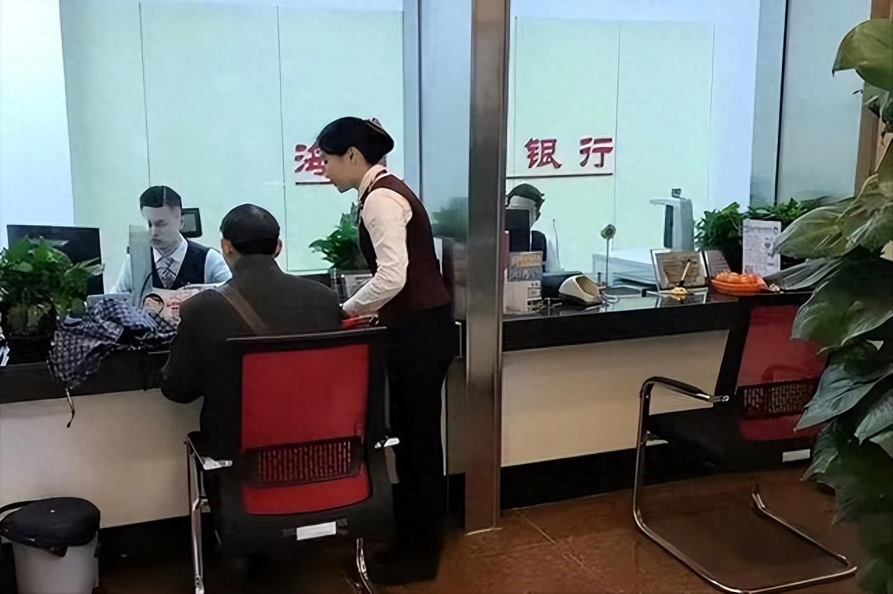 银行败诉了！2024年，浙江义乌，生意人朱先生将400万元存入银行，办理一年期定