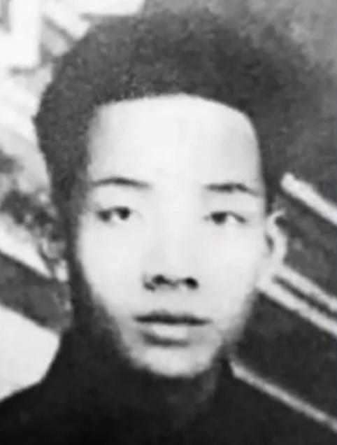 1935年4月13日，南京第一监狱第一次挂上绞索。当天吊死27个人，全是中央特科