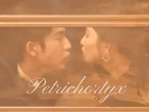 张凌赫、王楚然吻戏路透🈶️，丝毫没有美感 