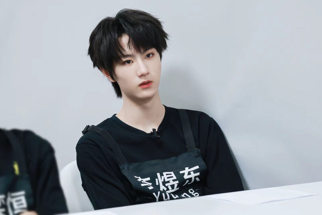 😚😚 