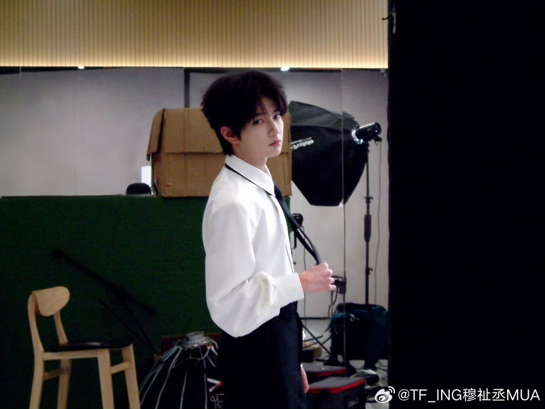 王传君让穆祉丞帮他带孩子王传君让穆祉丞帮他带女儿 穆祉丞大概没想到，自己会因为“