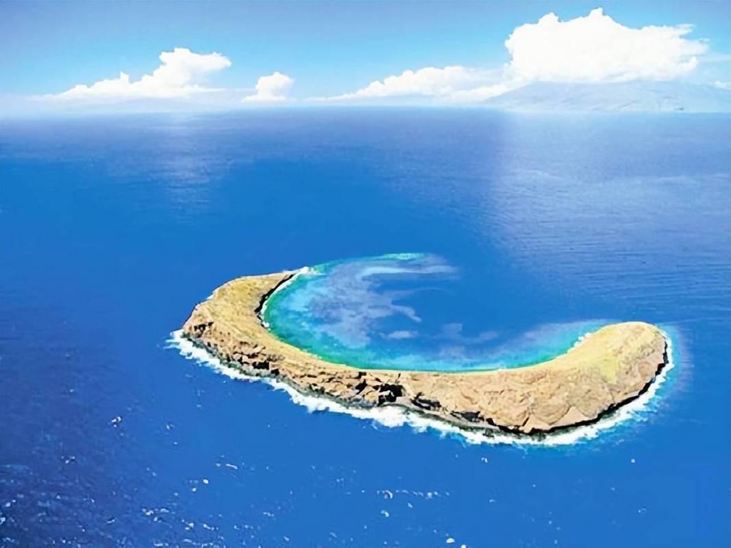 南海风云突变！中方撂下重话，菲美算盘彻底落空？
 
1月12日，中方首次就“菲律