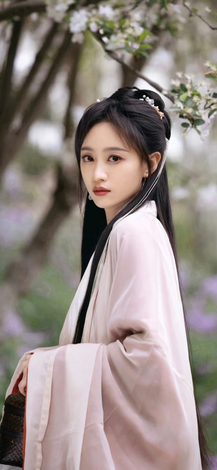 黄婷婷｜手机壁纸｜背景图  专栏 · 壁纸