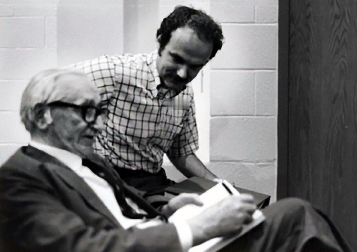 自由并非只是一项特定的价值，而是绝大多数道德价值的源头与条件。——哈耶克