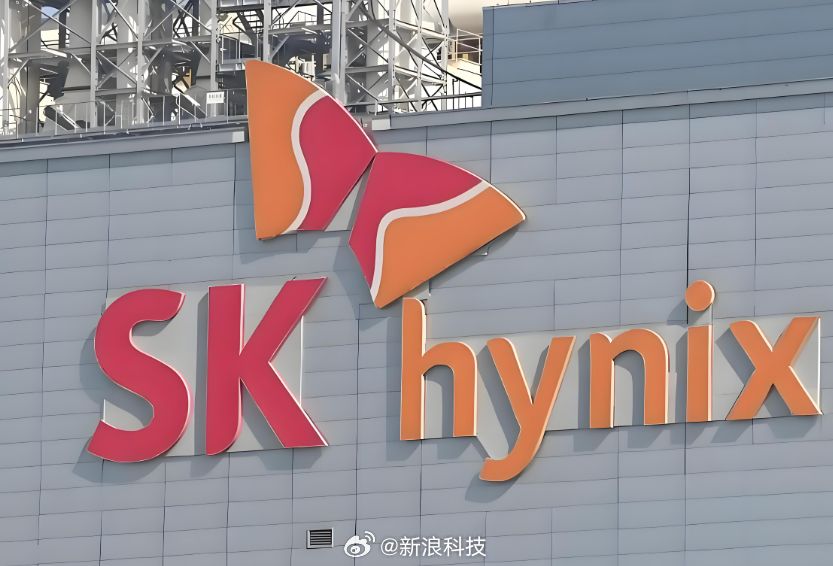 【存储芯片需求激增 SK海力士去年新增员工超2000人 】业内消息人士周日透露，