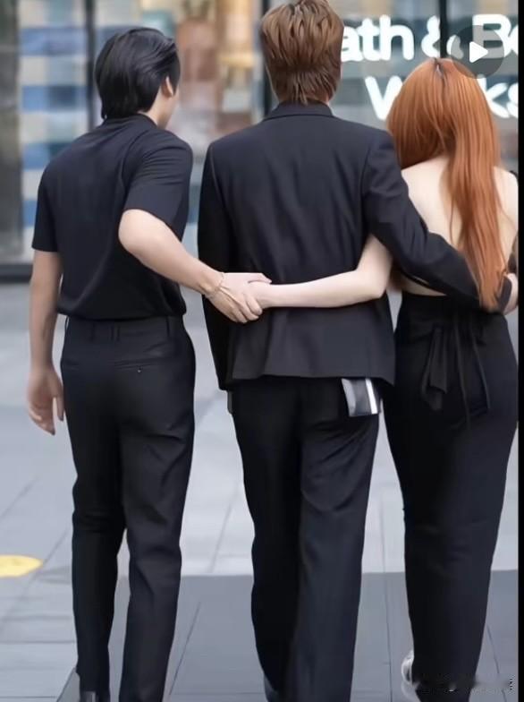 咦，谁能解释清楚，这是咋回事儿？