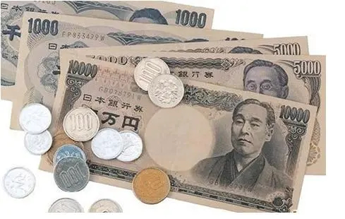 日本大概率撑不过十年，十年之内日本很可能将会从发达国家沦为发展中国家。主要的原因