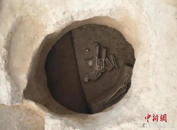 山西一地发现早商时期遗存    记者5日从山西省考古研究院获悉，当地考古人员在运