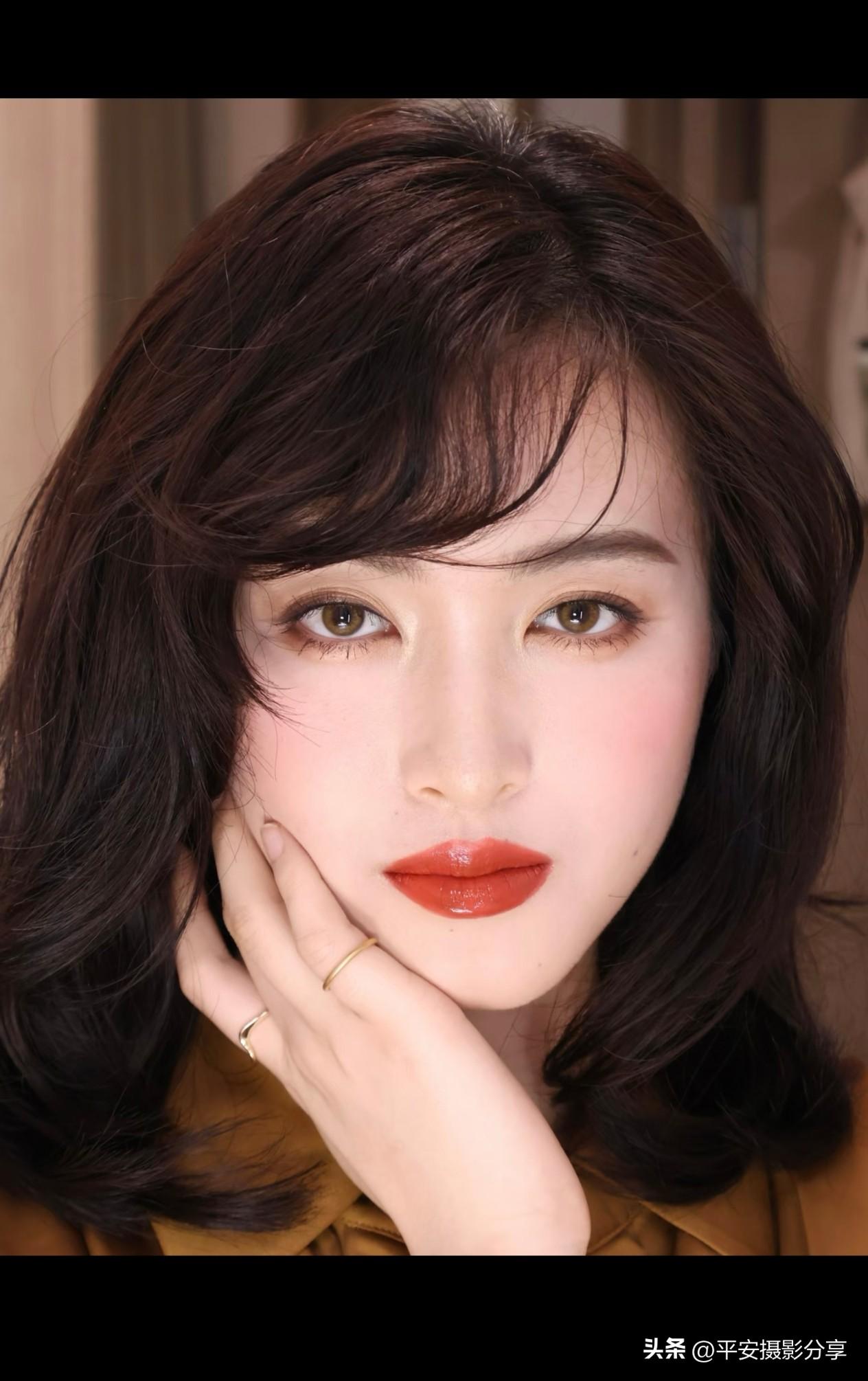 红唇妆容配色！爱拍照的女生到底有多迷人呢? 为什么那么多人喜欢拍美照晒美照 女人