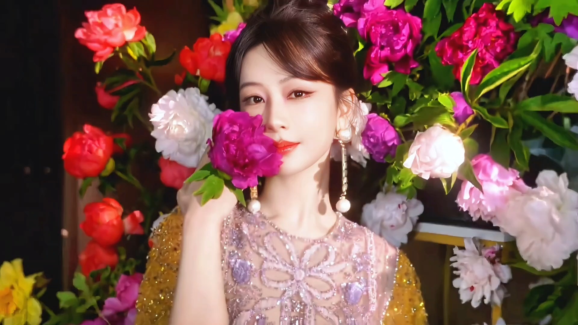 这是我看过最美的“指尖生花”🌺牡丹生万花[心] ​​​